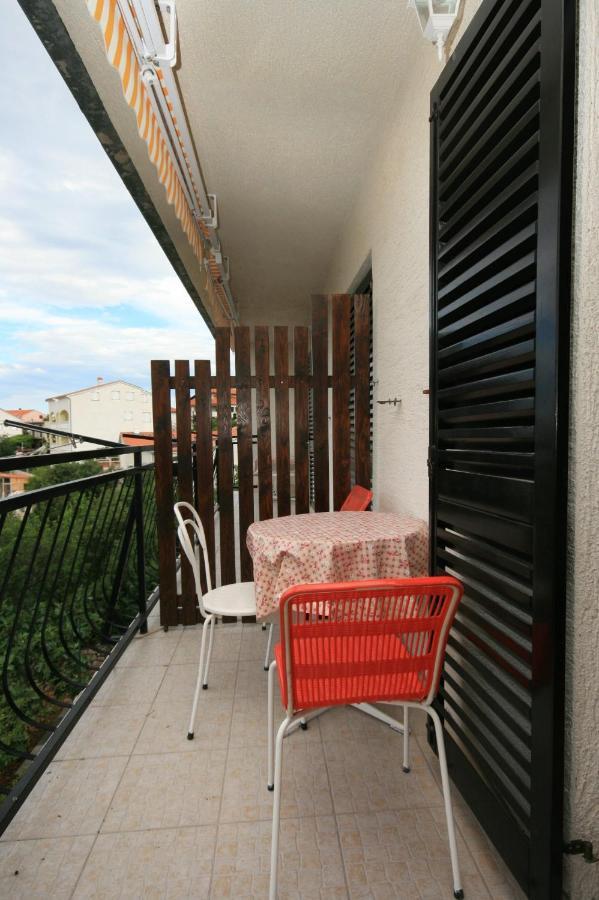 Apartments With A Parking Space Novi Vinodolski - 5514 Экстерьер фото